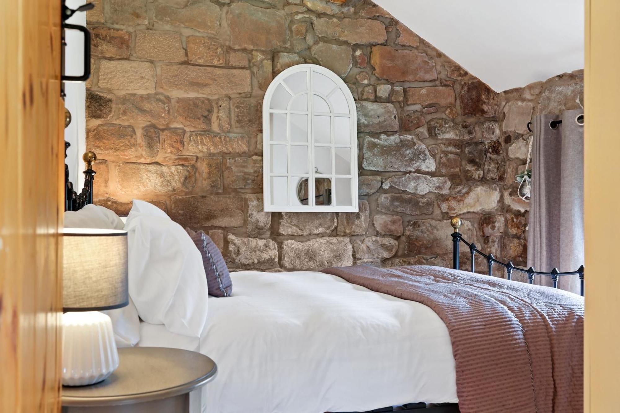 Host & Stay - Little Barn - Upper Hulme 利克 外观 照片
